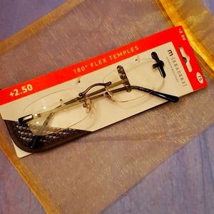 Readers glasses T5 +2.50 scratch resistant 180° Flex Temples